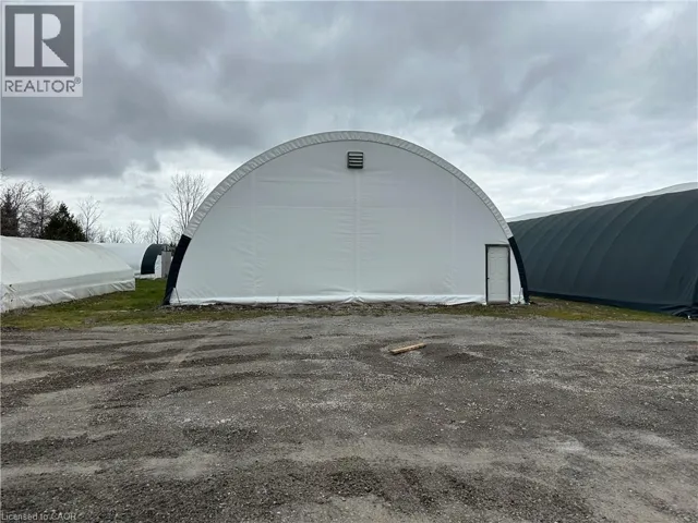 1020 GREEN MOUNTAIN Road E Unit# B, Stoney Creek, Ontario L8J3A9