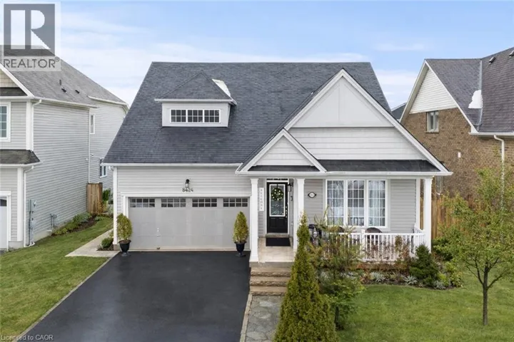 8424 MULBERRY Drive, Niagara Falls, Ontario L2H0K4