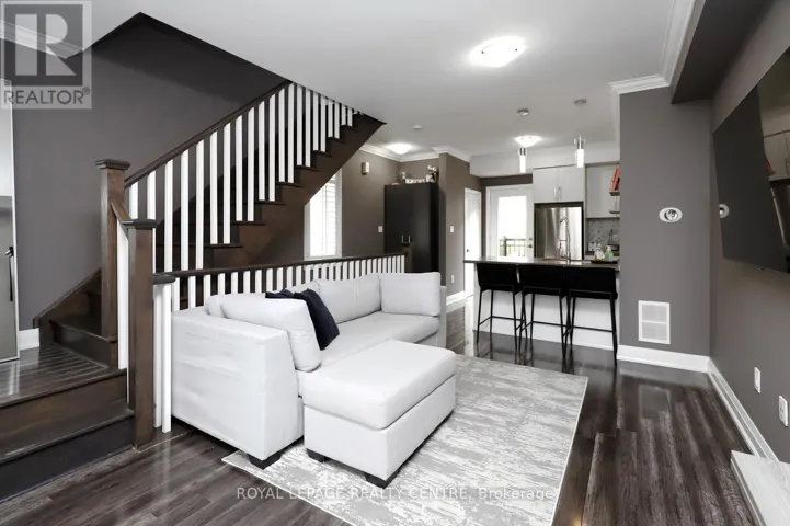 10 - 3077 CAWTHRA ROAD, Mississauga (Applewood), Ontario L5A2X4