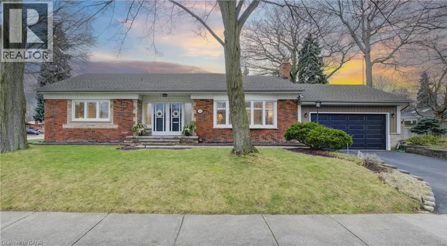 50 EDGEWOOD Avenue, Hamilton, Ontario L8T1K1