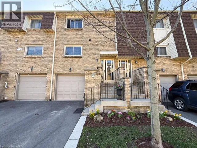 17 MELANIE Crescent Unit# 17, Waterdown, Ontario L0R2H0