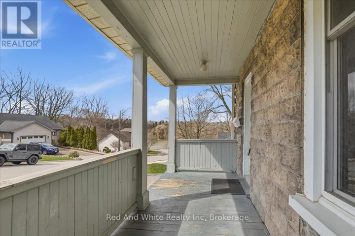 12 TODD STREET, Cambridge, Ontario N1R1G5