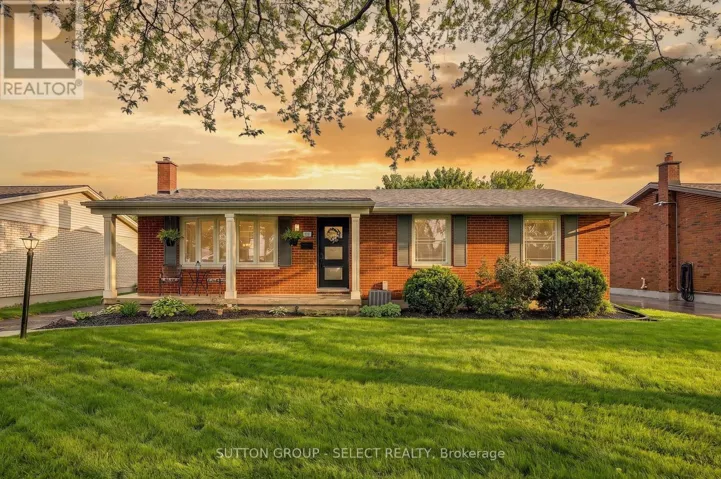 116 DOWNING CRESCENT, London South (South S), Ontario N6C3C8