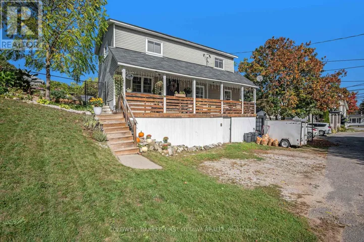 107 OWEN STREET, Lanark Highlands, Ontario K0G1K0