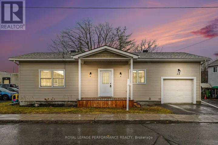 15 FORGET STREET, Russell, Ontario K0A1W0