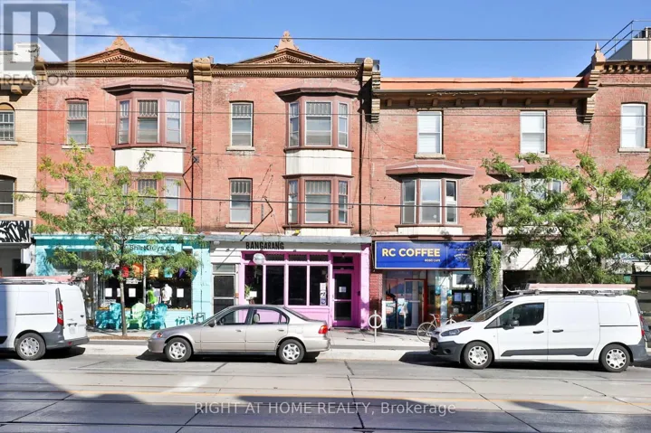 2F - 552 COLLEGE STREET, Toronto (Palmerston-Little Italy), Ontario M6G1B1
