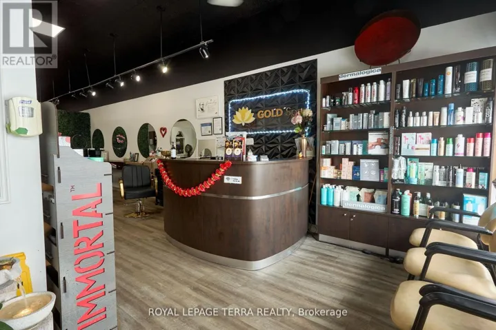 315 BLAKE STREET, Barrie (North Shore), Ontario L4M1K7