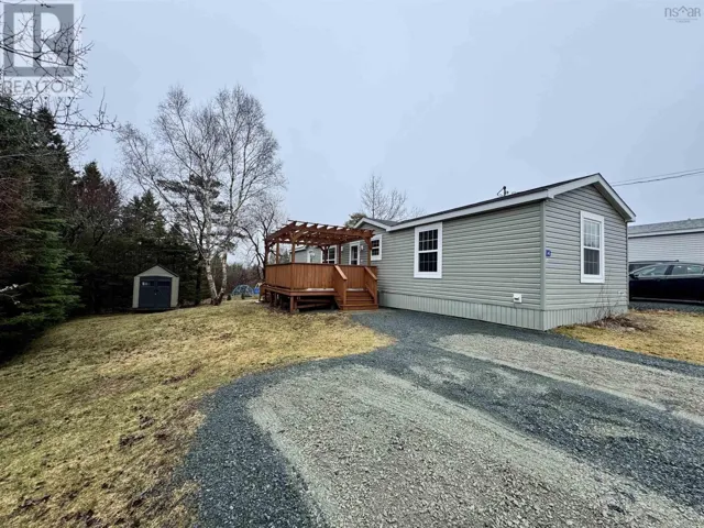 14 Shirley Avenue, Mount Uniacke, Nova Scotia B0N1Z0
