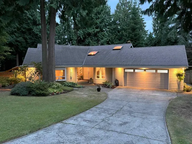 13247 17A AVENUE, Surrey, British Columbia V4A6R9