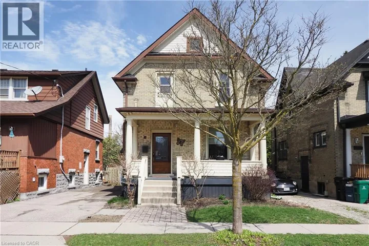 18 THERESA Street, Kitchener, Ontario N2G1M1