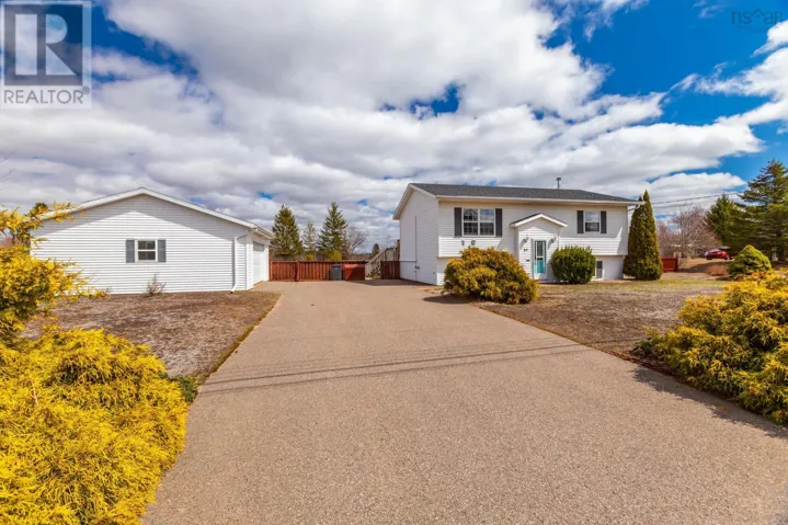 64 Seth Drive, Wilmot, Nova Scotia B0P1R0