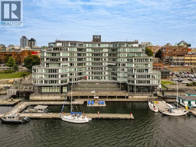 208 1234 Wharf St, Victoria, British Columbia V8V4W3