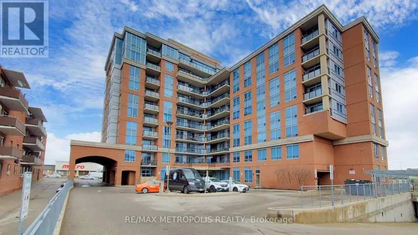 403 - 2772 KEELE STREET, Toronto (Downsview-Roding-CFB), Ontario M3M0A3