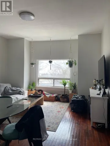 2 - 96 SPRINGHURST AVENUE, Toronto (South Parkdale), Ontario M6K1C1