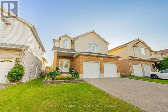 228 HOLBEACH CRESCENT, Waterloo, Ontario N2J4Y7