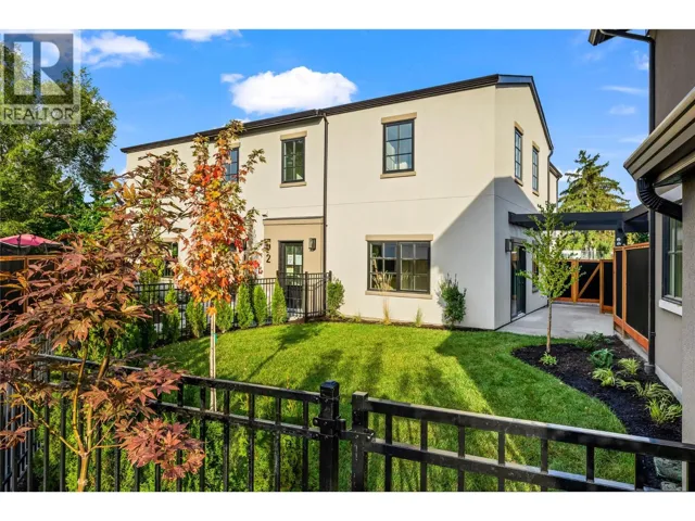 2957 Conlin Court Unit# 2, Kelowna, British Columbia V1Y7S7