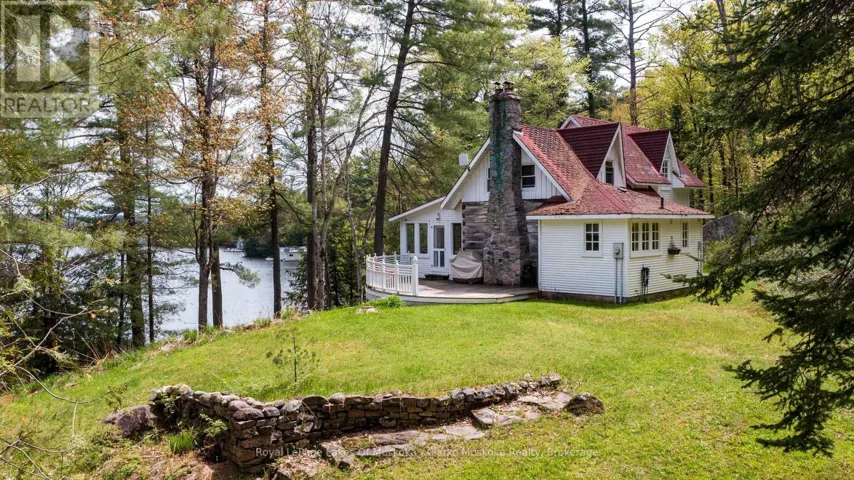 250 & 252 CLEAR LAKE ROAD, Seguin, Ontario P2A2W8