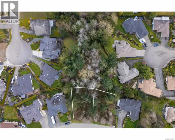 PROP LOT B FAIRWAYS Dr, Qualicum Beach, British Columbia V9K2J1