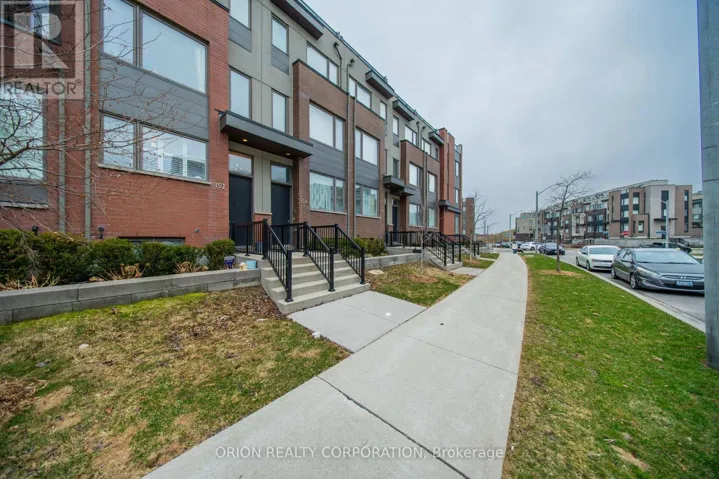 152 FREDERICK TISDALE DRIVE, Toronto (Downsview-Roding-CFB), Ontario M3K0A8