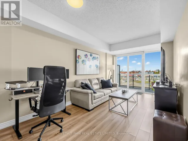 613 - 15 JAMES FINLAY WAY, Toronto (Downsview-Roding-CFB), Ontario M3M0B3