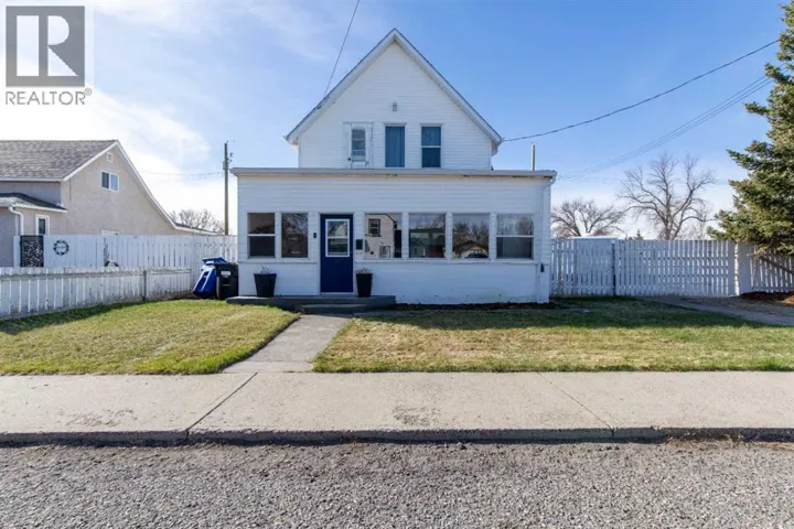 446 21 Street, Fort Macleod, Alberta T0L0Z0