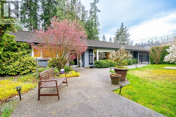 3980 WESTRIDGE AVENUE, West Vancouver, British Columbia V7V3H7