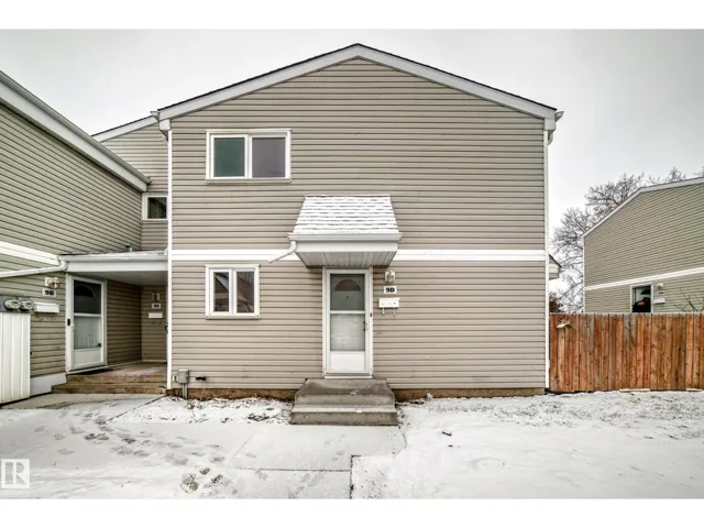 9D CASTLE TC NW, Edmonton, Alberta T5X2E6