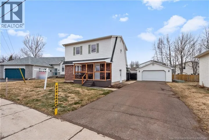 19 Bridlewood Way, Moncton, New Brunswick E1G2H2