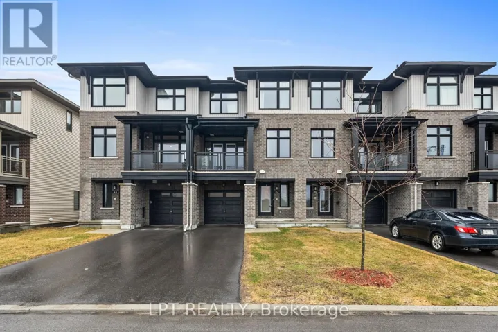 42 VERGLAS LANE, Ottawa, Ontario K1W0R2