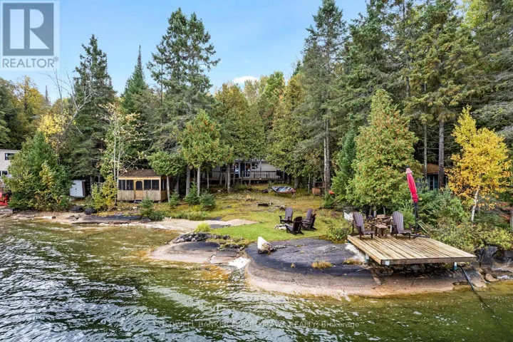 334 FEATHERSTON LANE, Tay Valley, Ontario K0H2B0