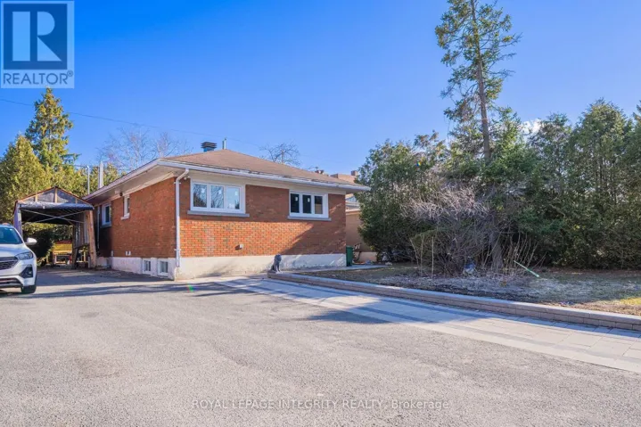 1746 - B GAGE CRESCENT, Ottawa, Ontario K2C0Z9