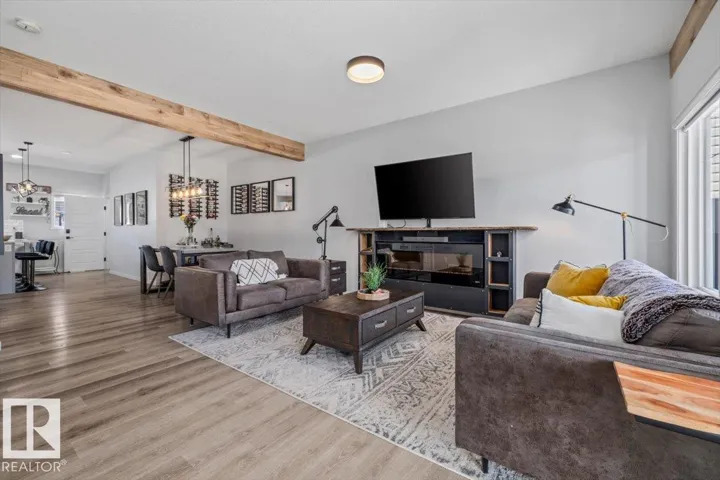 17948 62 ST NW, Edmonton, Alberta T5Y4A6