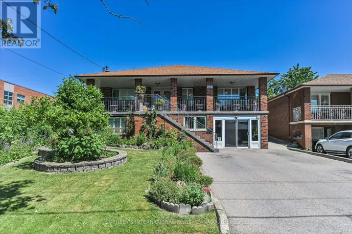 502 QUEENS DRIVE, Toronto (Maple Leaf), Ontario M6L1M8