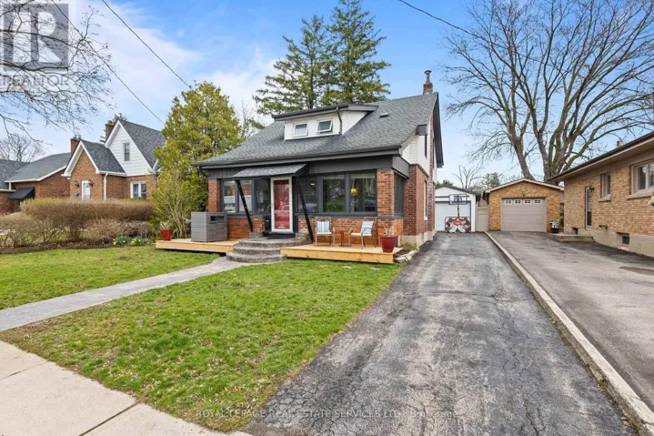 13 FOREST ROAD, Brant (Paris), Ontario N3S6V9