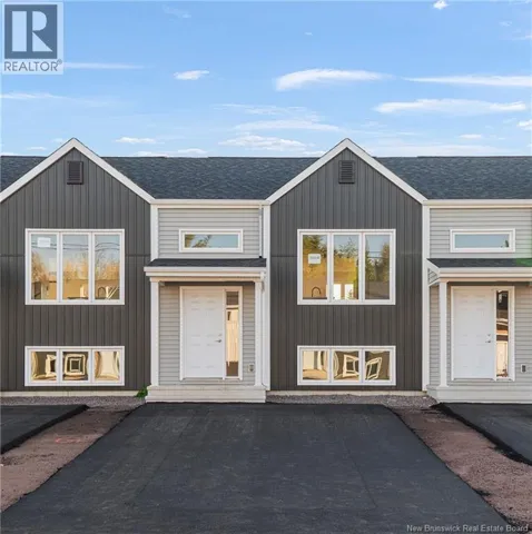 303 Elsliger Street, Dieppe, New Brunswick E1K0A5