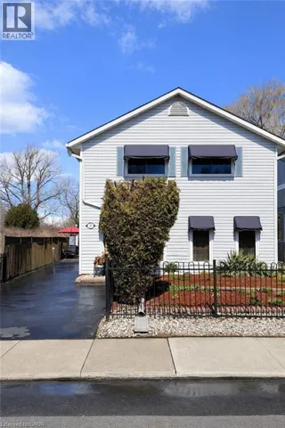 21 ARDEN Avenue, Hamilton, Ontario L8H7C2