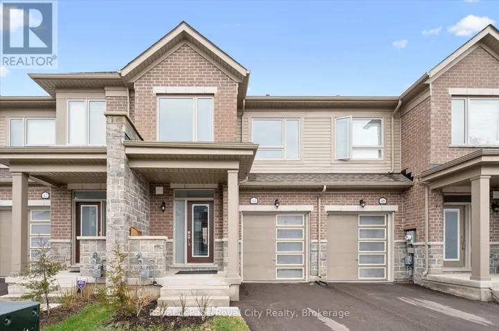 44 EDMINSTON DRIVE, Centre Wellington (Fergus), Ontario N1M0J1