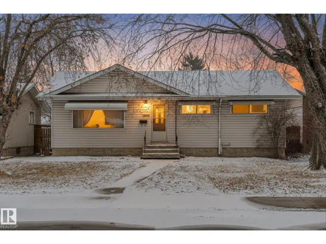 7909 160 ST NW, Edmonton, Alberta T5R2G8