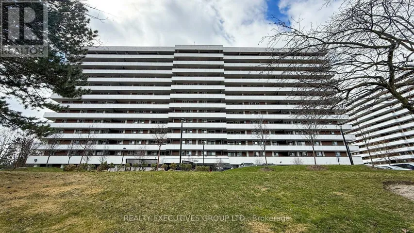 701 - 80 INVERLOCHY BOULEVARD, Markham (Royal Orchard), Ontario L3T4P3