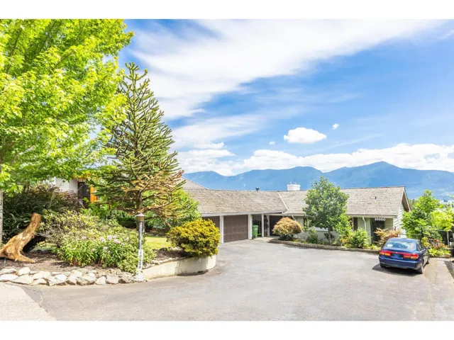10050 TIMBERLINE PLACE, Little Mountain, Chilliwack, British Columbia V2P7N9
