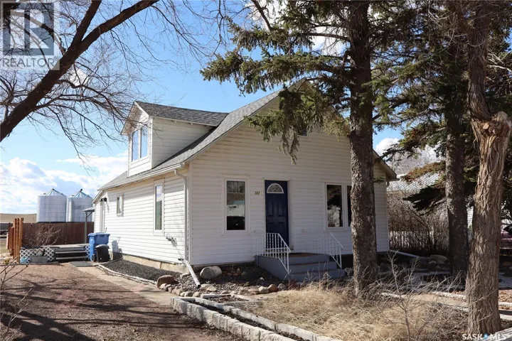 302 Columbus DRIVE, Rockglen, Saskatchewan S0H3R0