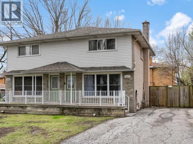 8573 WYANDOTTE STREET East, Windsor, Ontario N8S1T7
