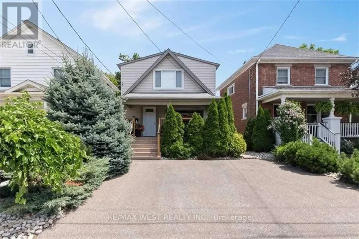 152 YORK STREET, St. Catharines (Downtown), Ontario L2R6E7