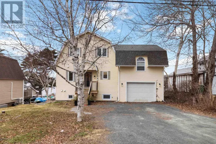 9 Old Lake Echo Road, Lake Echo, Nova Scotia B3E1C7