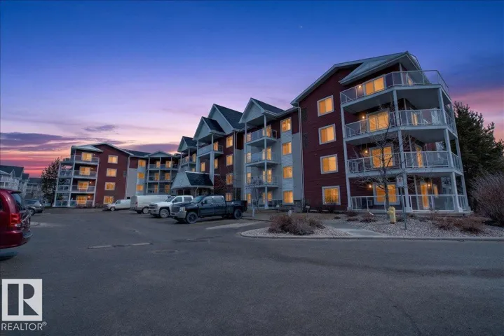 #413 2203 44 AV NW, Edmonton, Alberta T6T0T1