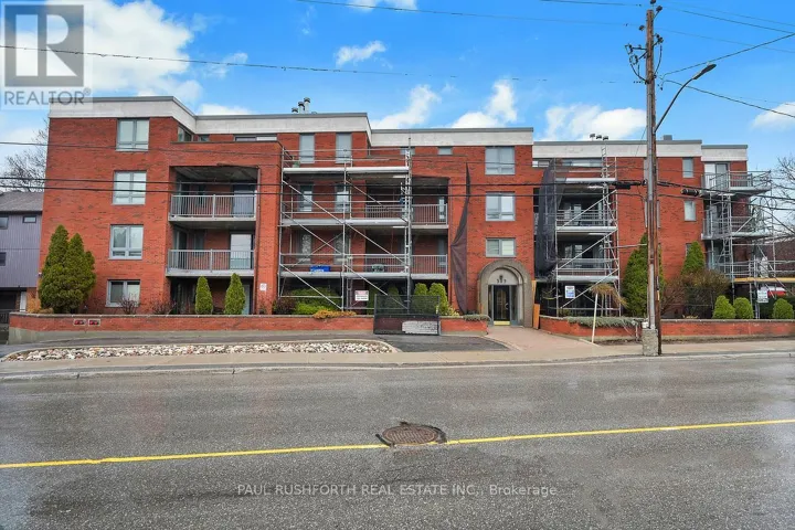 202 - 939 NORTH RIVER ROAD, Ottawa, Ontario K1K3V2