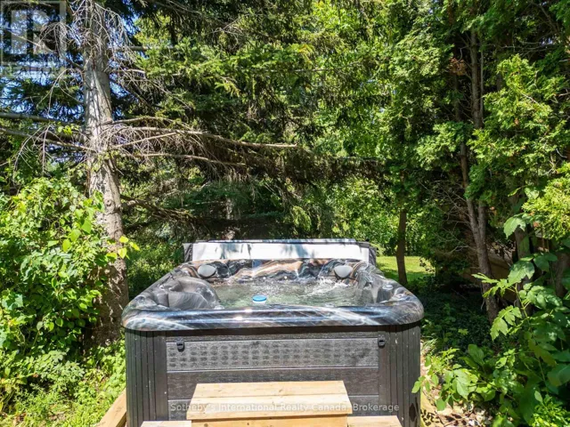 780