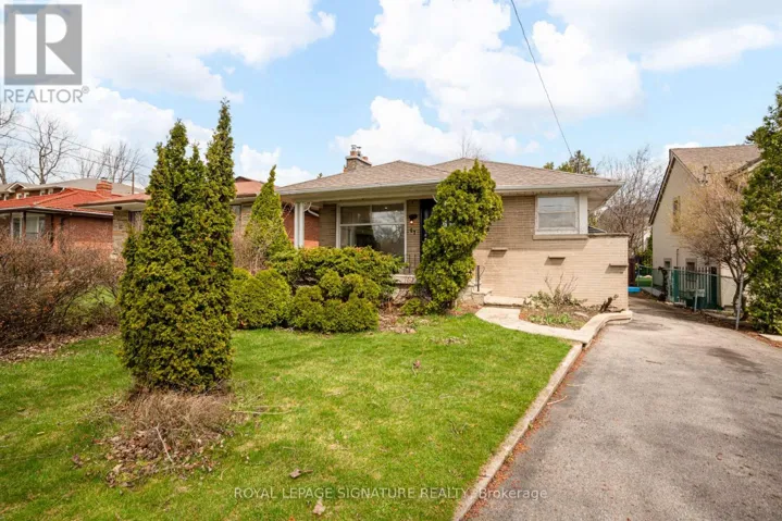 47 TREMONT ROAD, Toronto (Islington-City Centre West), Ontario M9B3X3