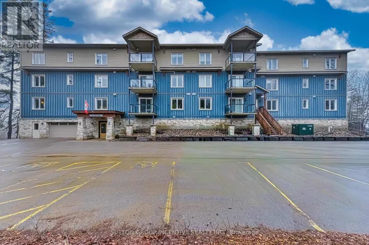 307 - 4 LAKE AVENUE, Dysart et al (Dysart), Ontario K0M1S0