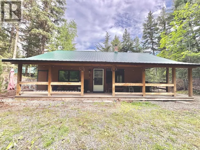 6453 Pinaus Lake Road Lot# 6297, Falkland, British Columbia V0E1W0
